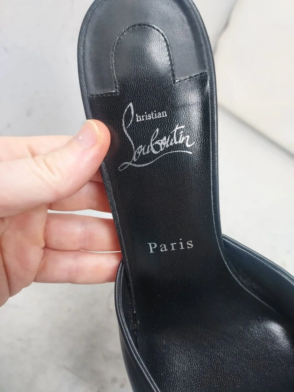 CHRISTIAN LOUBOUTIN Me Dolly Leather Black Mule Sandal